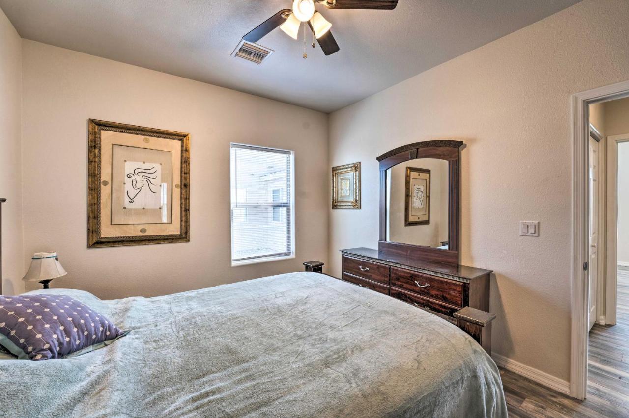 Pet-Friendly Retreat - 1 Block To Colorado River! Bullhead City Luaran gambar
